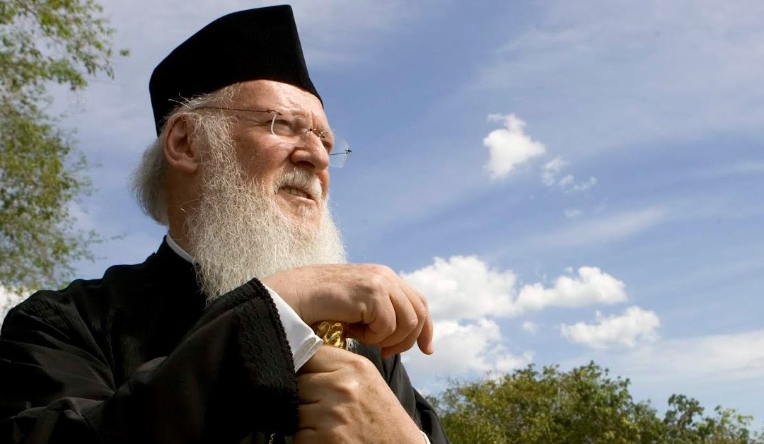 Papa fala de unidade, ortodoxos cortam relações entre si