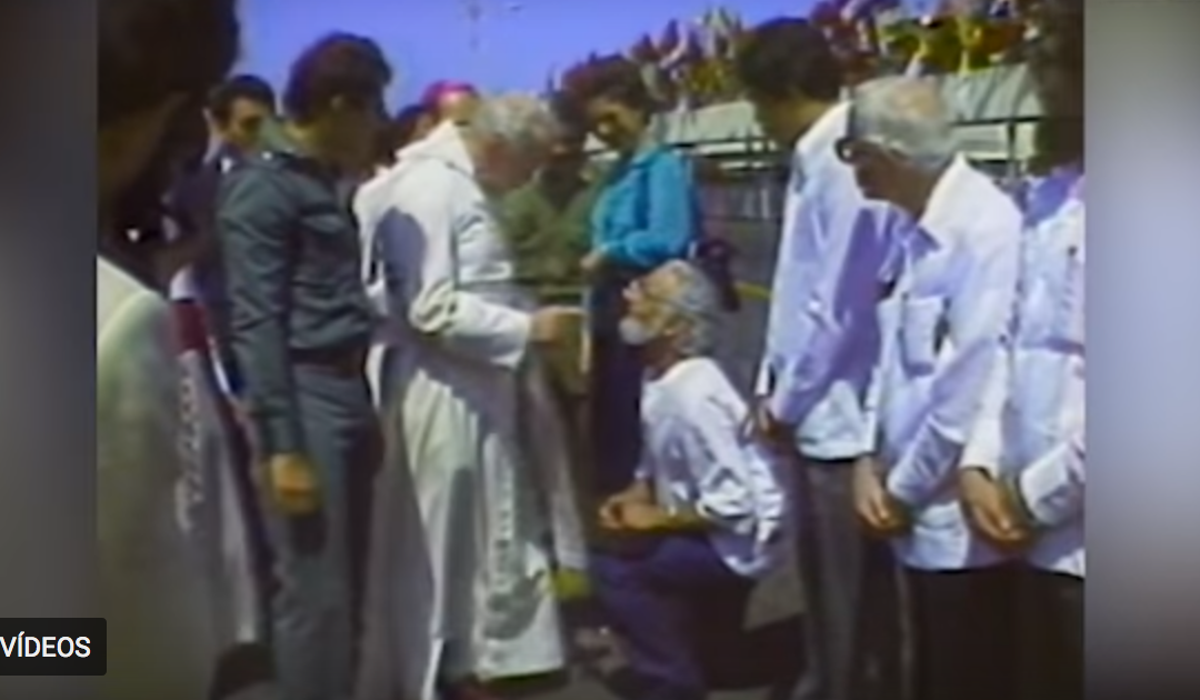 Ernesto Cardenal, o regresso de um padre que “esteve sempre dentro”
