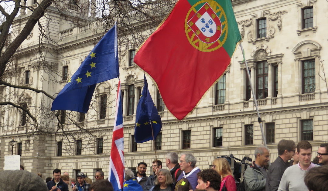Uma gotinha do Tamisa contra o “Brexit”