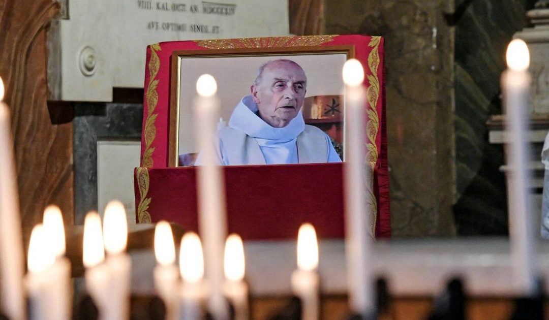 Processo de beatificação do padre morto por jihadistas  entregue no Vaticano