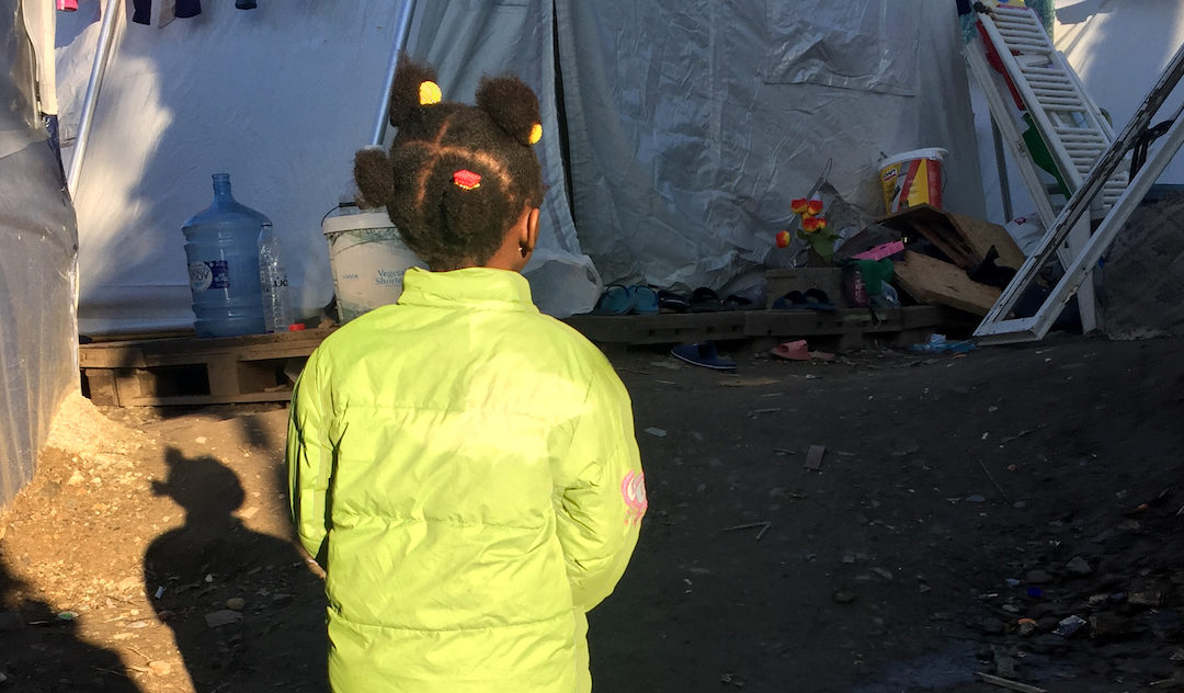 Em Samos, com refugiados (2) – As crianças que crescem no meio do caos