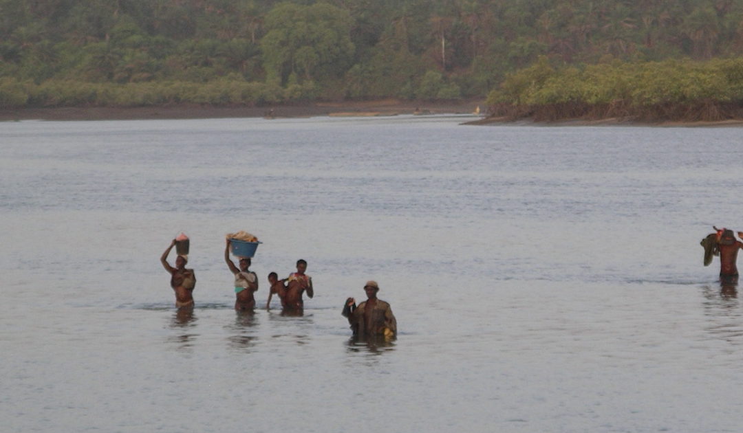 Guiné-Bissau: muçulmanos e cristãos rezam juntos pela paz, antes da 2ª volta das Presidenciais