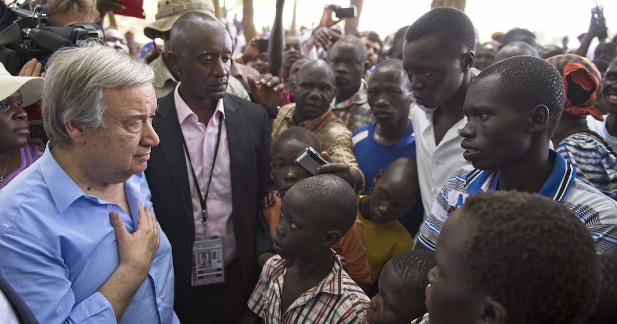 SG speaks with host community in Imvepi Camp, Uganda