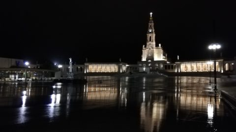 Fátima: a cidade não vive sem imigrantes, mas deu o primeiro lugar a Ventura Santuário de Fátima
