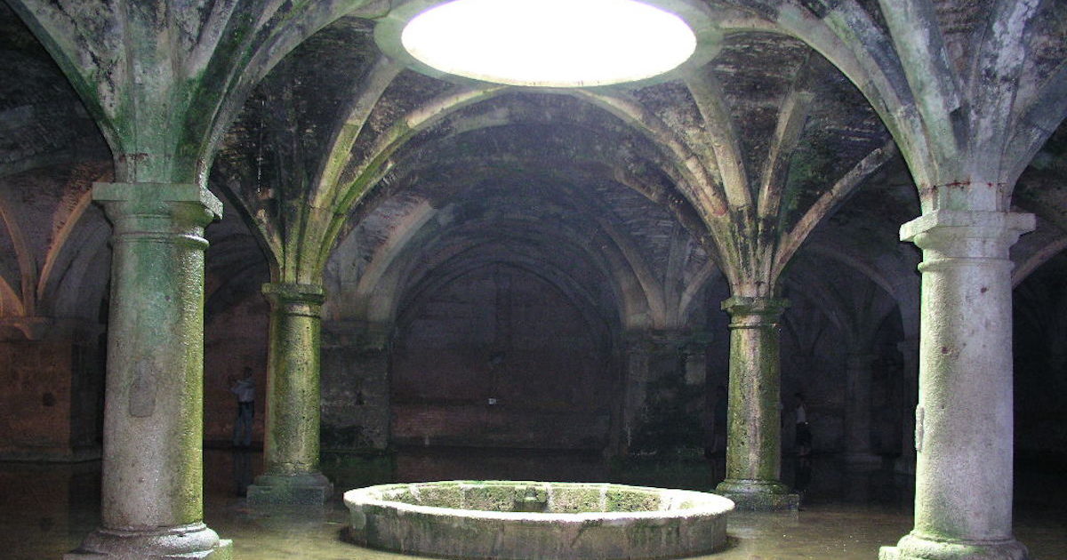 Fonte de vida armazenada. Mazagão, El Jadida (Marrocos), 2007