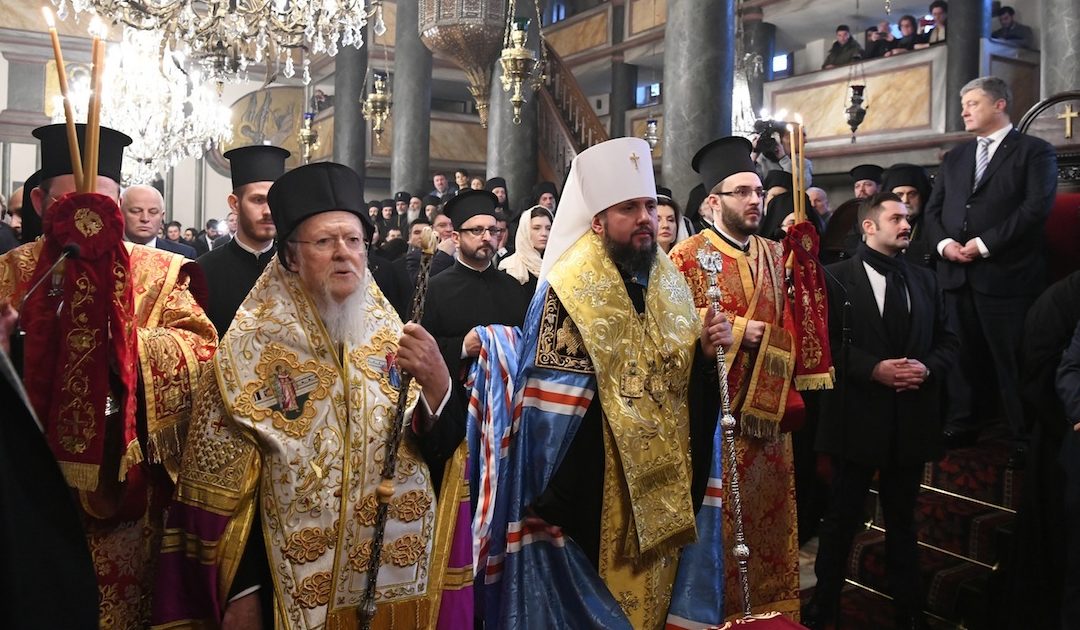Deus curará as feridas, mas é preciso corrigir caminhos, dizem patriarcas ortodoxos em mensagens de Páscoa