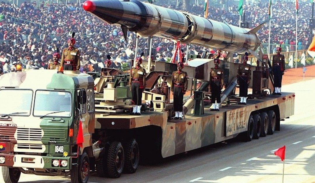 Relatório SIPRI: nunca o negócio de armas deu tanto rendimento