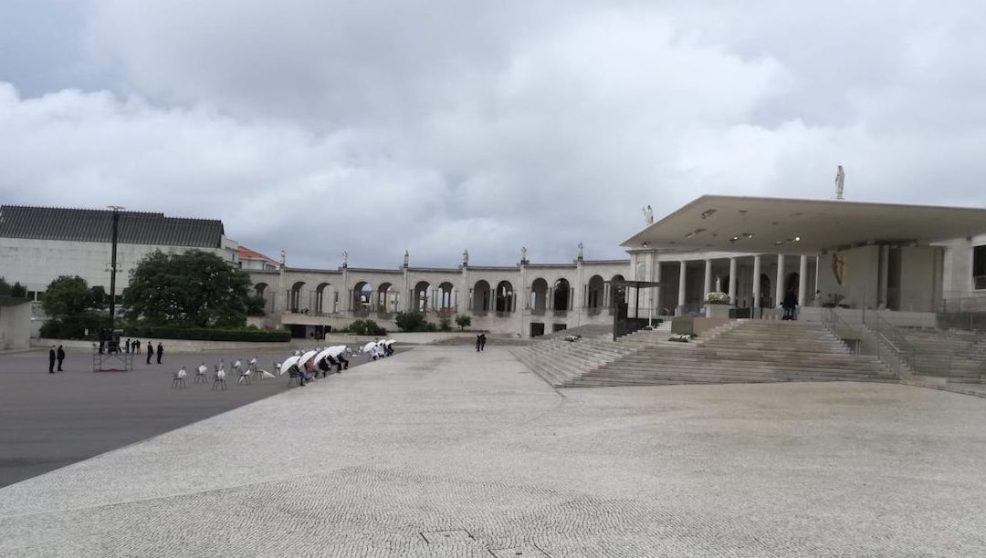 Cardeal Marto alerta em Fátima contra “pandemia mais dolorosa da extensão da pobreza”