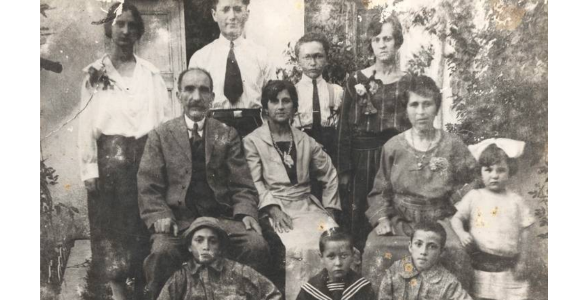 Cópia de familia salem levy