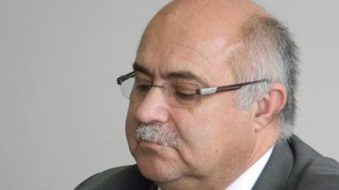 Calou-se uma voz maior na luta contra a pobreza em Portugal Eugénio Fonseca. Cáritas