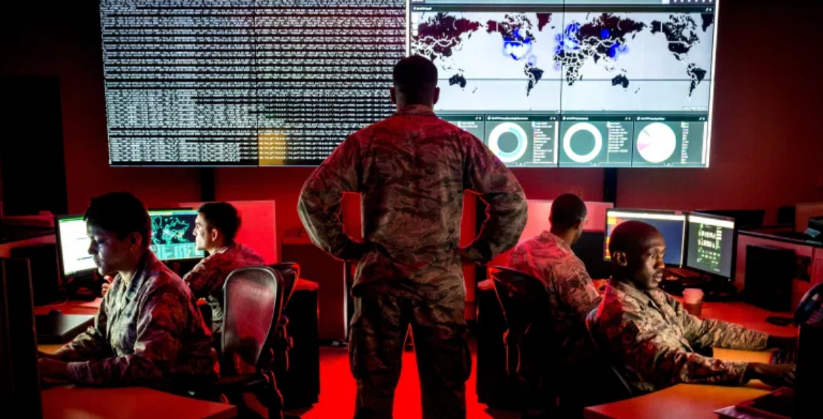ataque informatico hackers, Foto_ Joseph Eddins_US Air Force