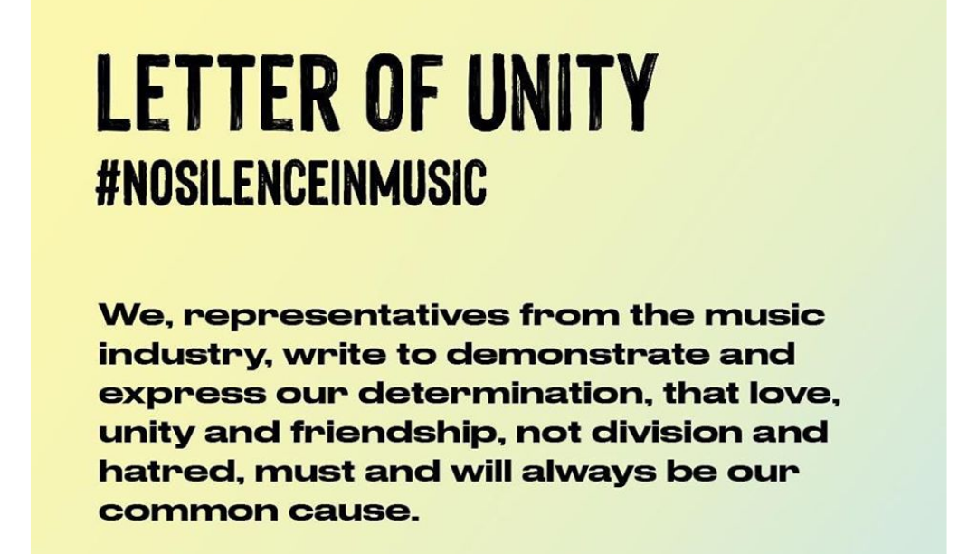Mais de 700 músicos britânicos unidos contra o racismo
