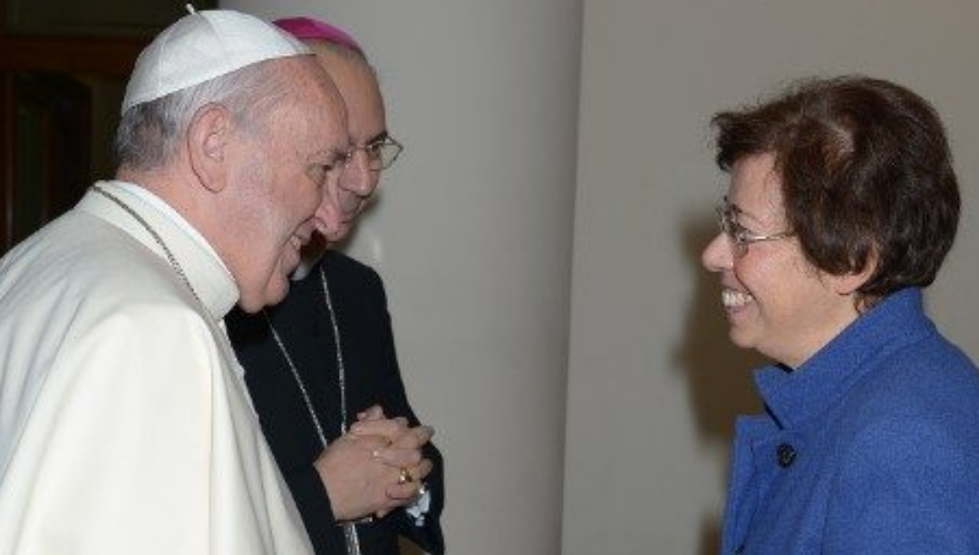 Número de mulheres em cargos de liderança no Vaticano aumentou 70% com Francisco