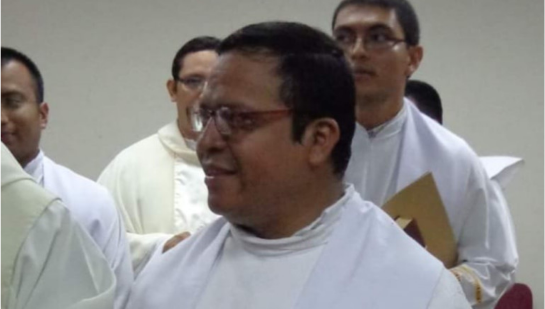 Assassinado reitor do Seminário Romero, em El Salvador