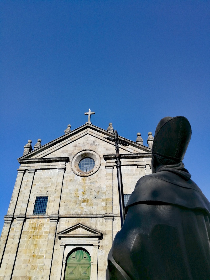 Estátua, Frei Bartolomeu dos Mártires. Braga.