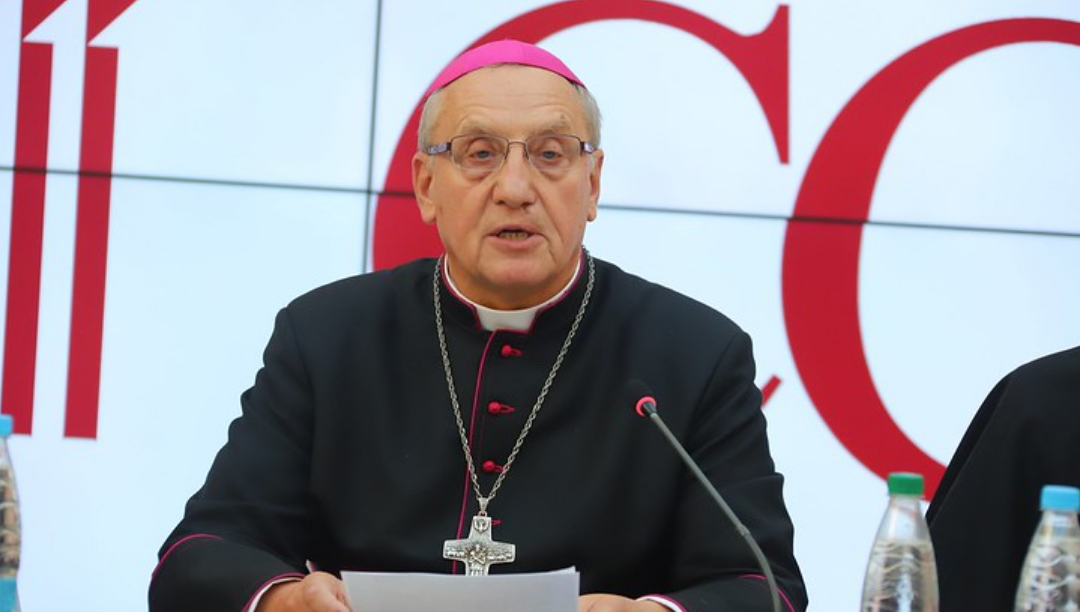 Arcebispo de Minsk, ainda sem autorização para regressar à Bielorrússia, recebido no Vaticano