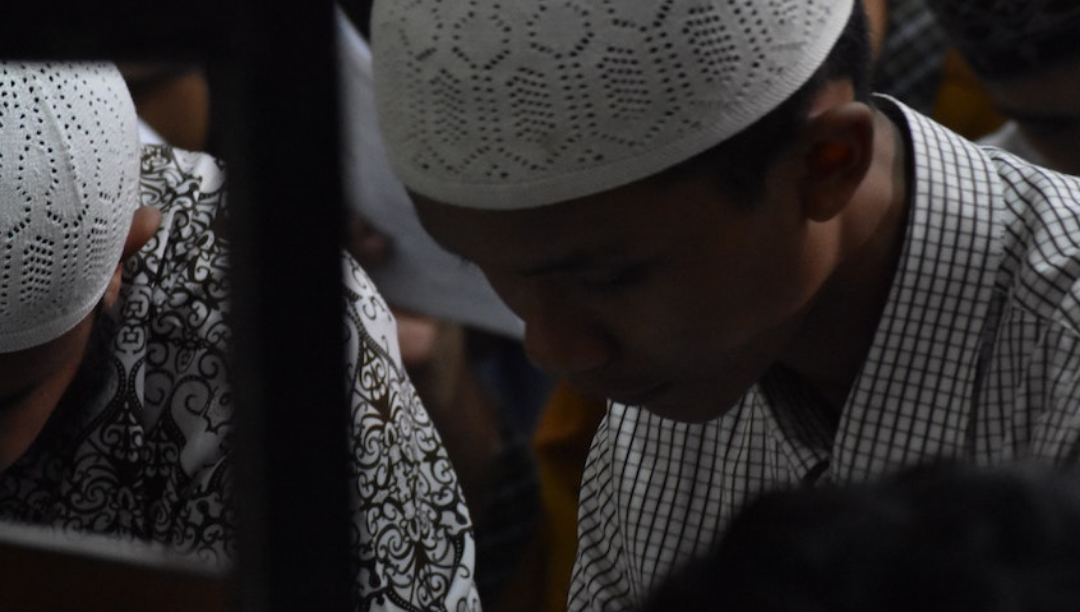 Catalunha: Projeto pioneiro introduz religião islâmica no ensino público