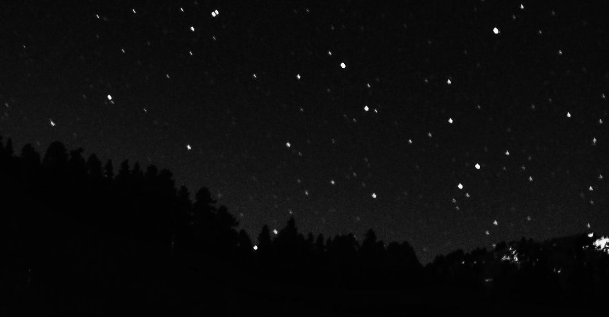 quem atravessa inseguro a noite sabe o valor da estrela