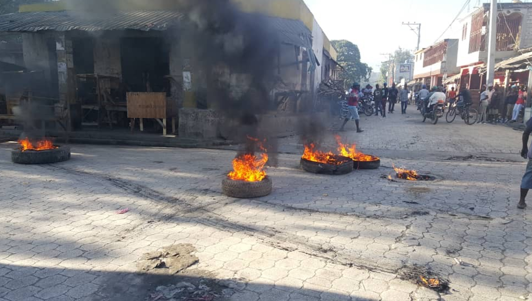 Haiti vive pesadelo: parado, faminto e controlado por gangues