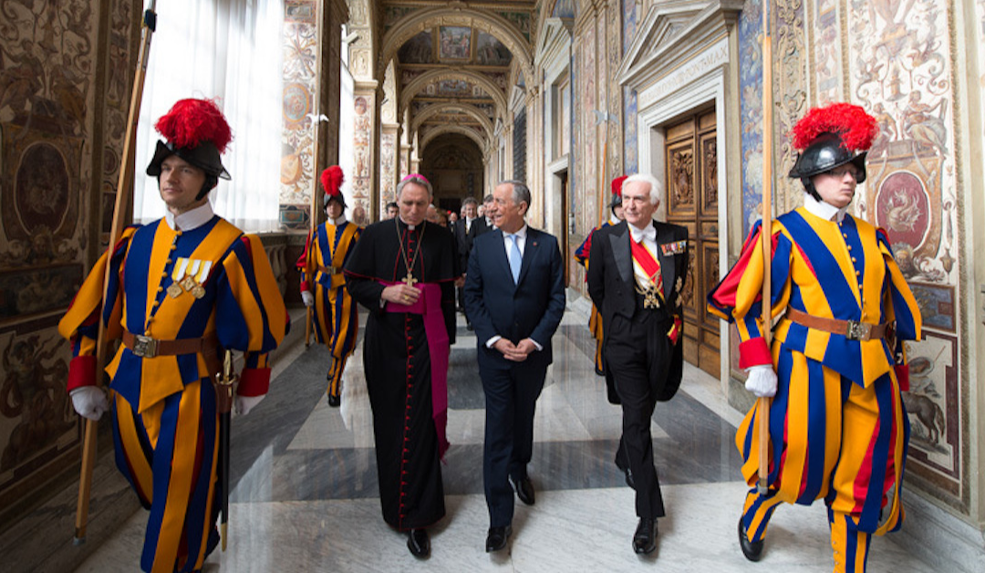 Mais do que visitas oficiais. Os encontros do católico Marcelo com o Papa