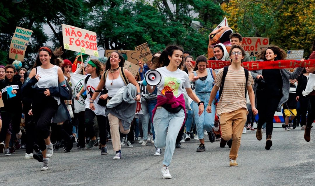 Estudantes em greve pelo clima no dia 23