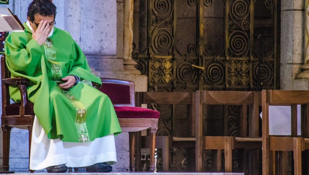 Lídia Jorge pede à Igreja padres “cultos” e capazes de “dialogar”