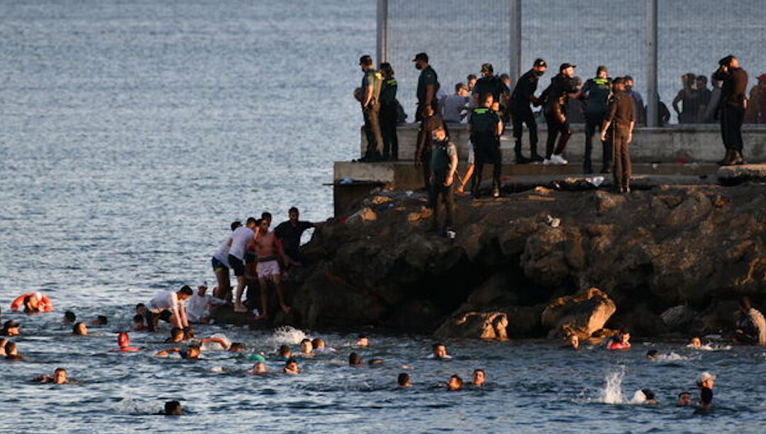 Bispos espanhóis querem respeito pela vida dos migrantes em Ceuta