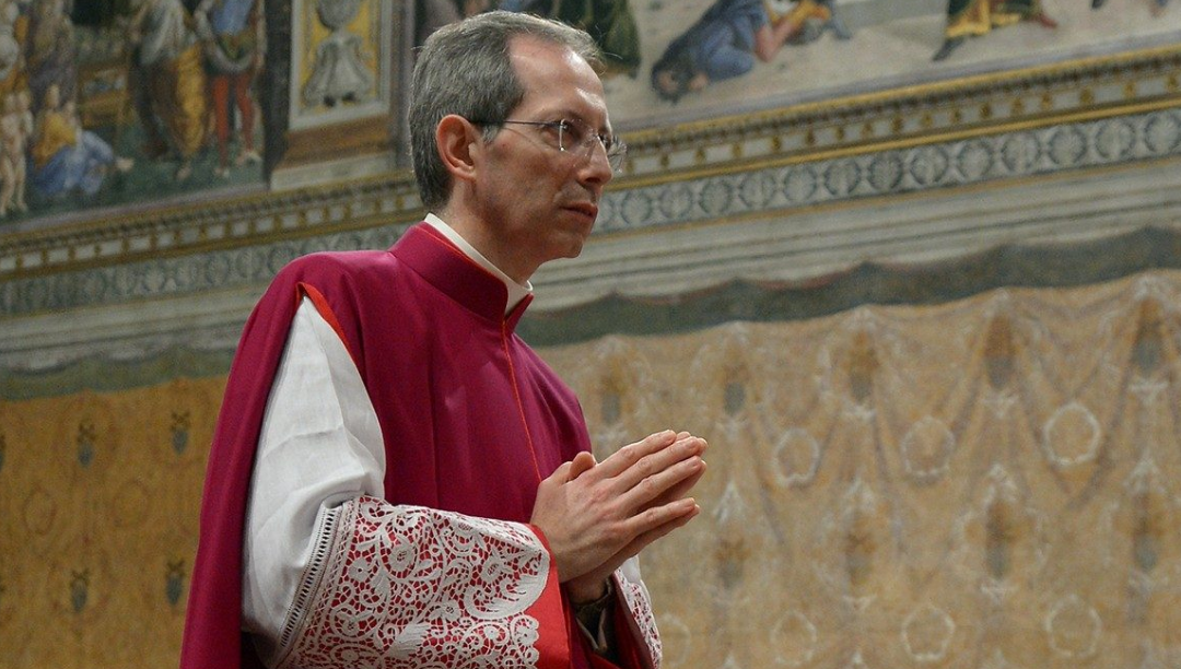 Guido Marini deixa o Vaticano após 14 anos como mestre de cerimónias