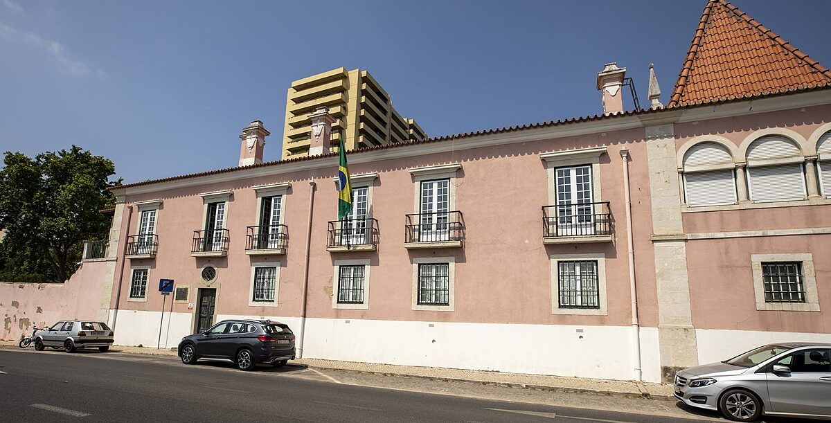 Embaixada_do_Brasil_em_Lisboa_(51235551960)