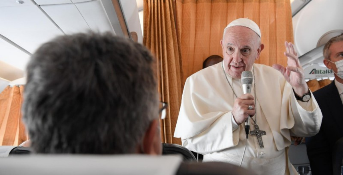 Cópia de papa francisco aviao viagem eslovaquia foto vatican news