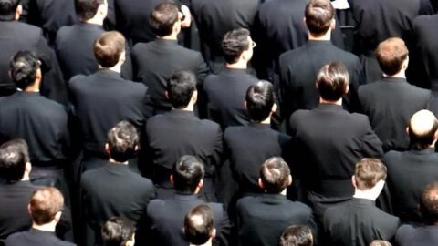 Portugal: os padres não aderiram à sinodalidade, dizem quatro em cada cinco leitores padres, clero, clérigos,