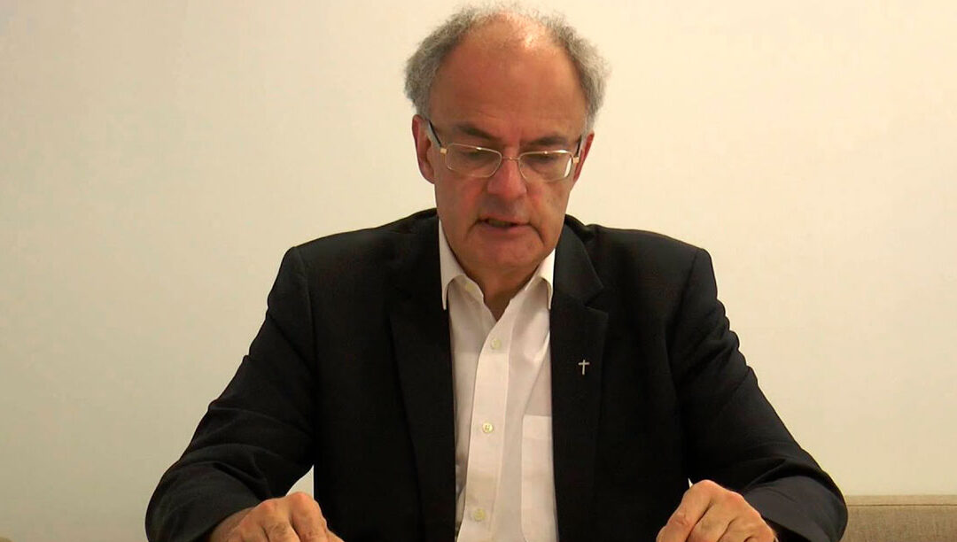 Mudar as estruturas e processos de decisão na Igreja Católica