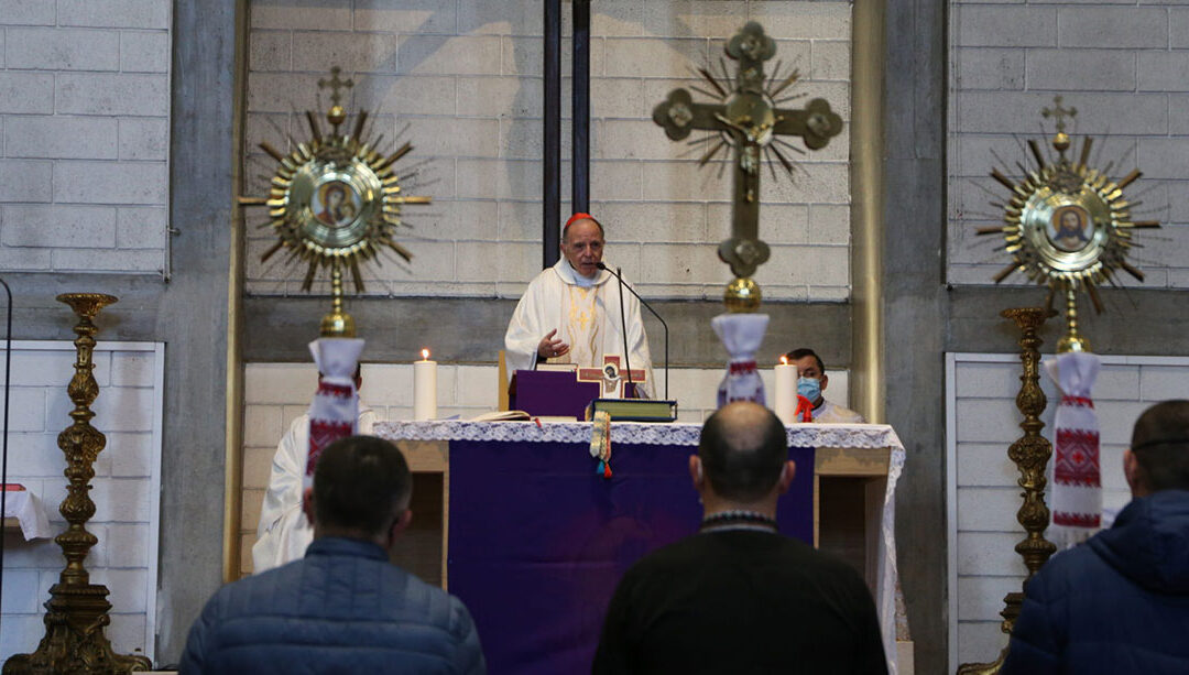 Cardeal-Patriarca preside a missa com a comunidade ucraniana