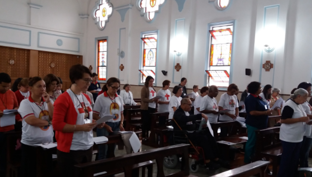Irmãos não presbíteros nomeados provinciais de uma ordem