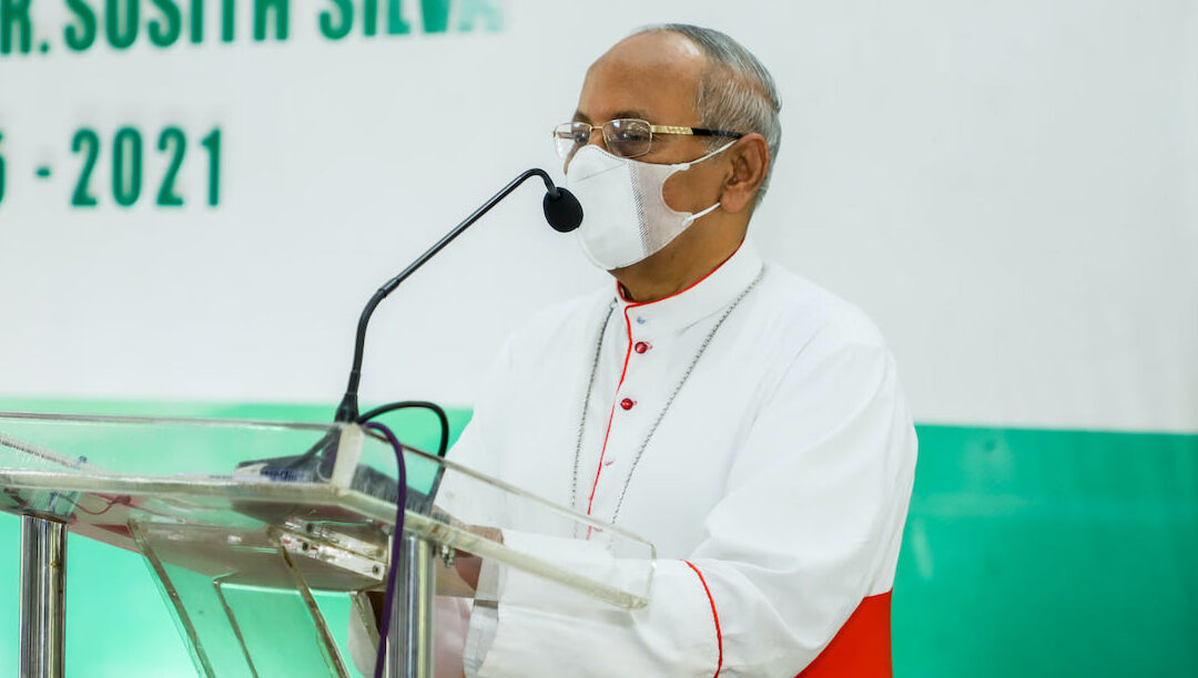 Cardeal do Sri Lanka pede demissão do Presidente e do Governo