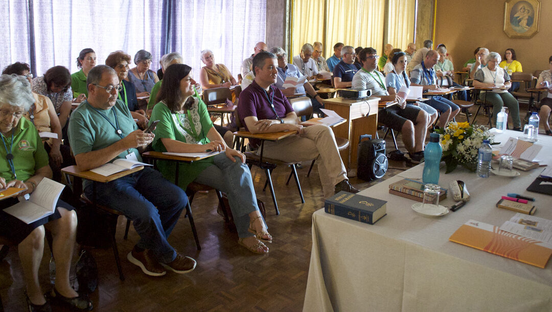 ACR defende mudança da organização económica e social