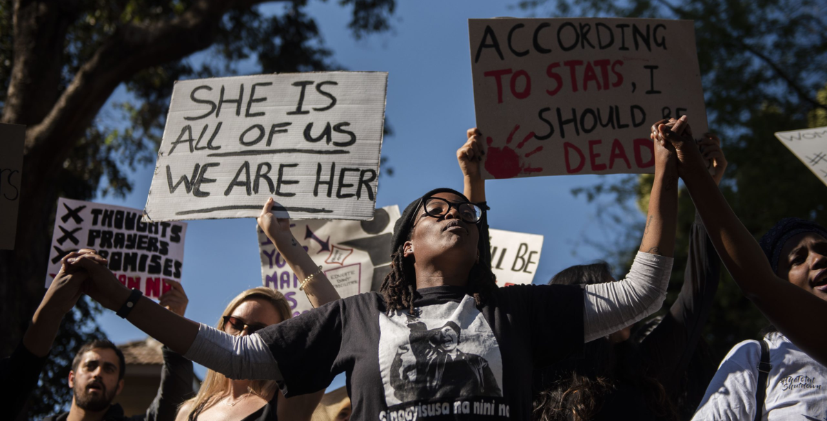 Marcha #SandtonShutDown contra a violência baseada no género na África do Sul. Créditos a Alet Pretorius