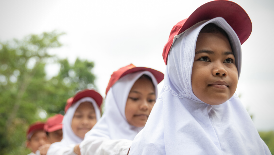 Uso de hijab imposto na maioria das províncias da Indonésia