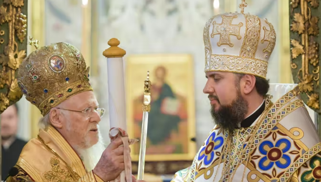 Parlamento ucraniano pretende ilegalizar igreja ortodoxa pró-Moscovo