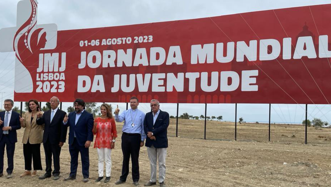 Presidente ficou satisfeito com explicações sobre os 4,2 mihões de euros que custa o altar para a missa do Papa