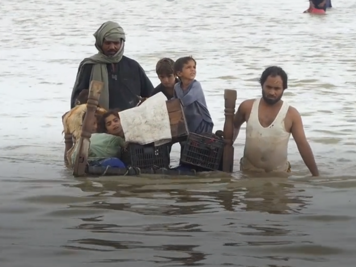 paquistão, cheias, inundações, monção, imagem retirada de vídeo da BBC