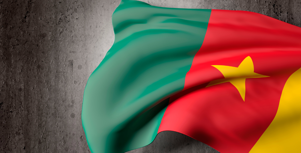 bandeira camarões foto c enrique ramos lópez (1200 × 612 px) bandeira camarões foto c enrique ramos lópez