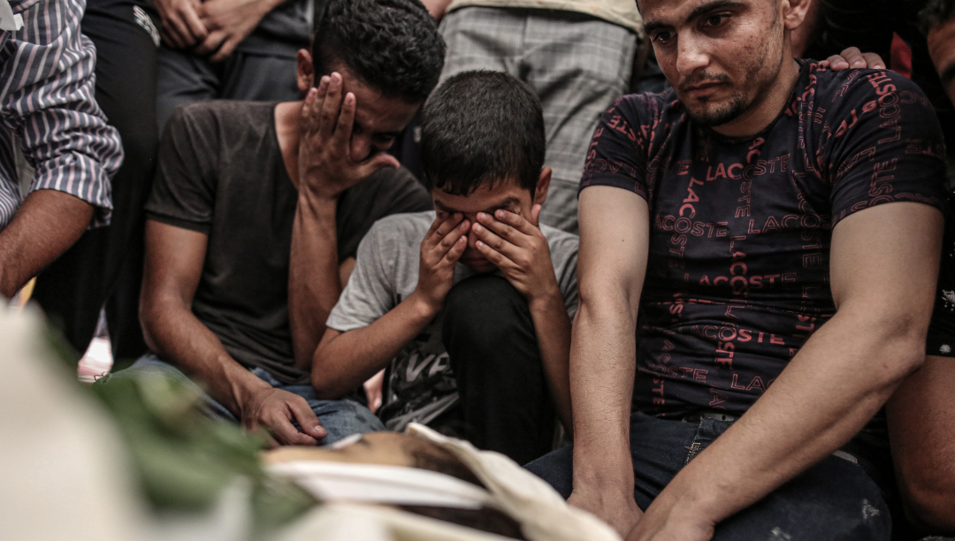 Amnistia Internacional exige investigação a crimes de guerra em Gaza