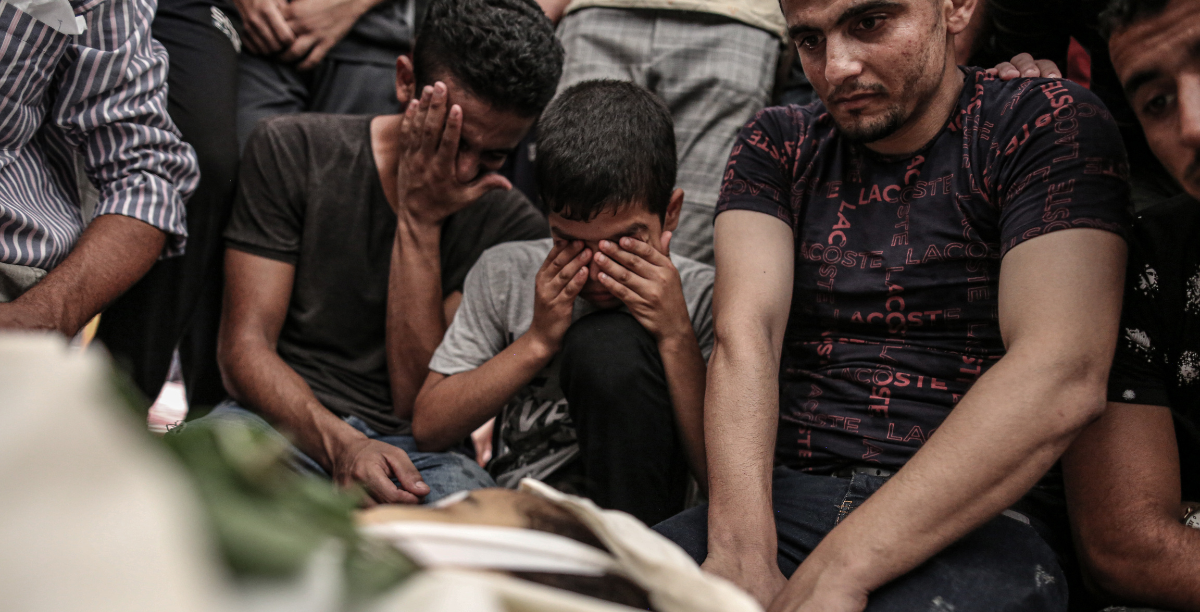 Funeral de menina palestiniana Lian Al-Shaer em Gaza, Foto © Ali JadallahAnadolu Agency via Getty Images Funeral de menina palestiniana Lian Al-Shaer em Gaza, Foto © Ali JadallahAnadolu Agency via Getty Images