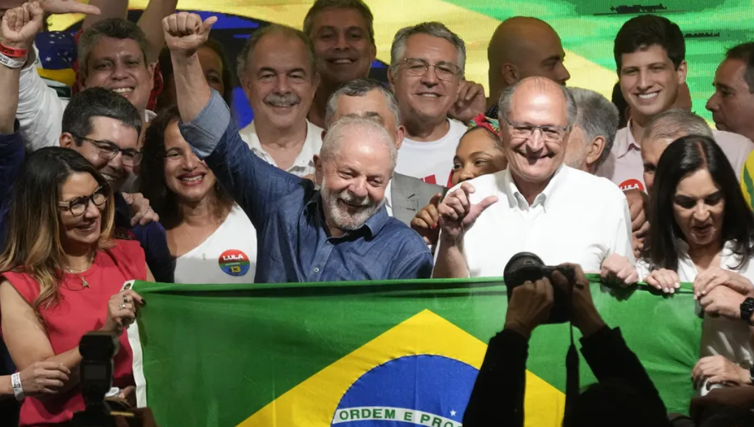 Lula da Silva quer pacificar a sociedade e combater a pobreza