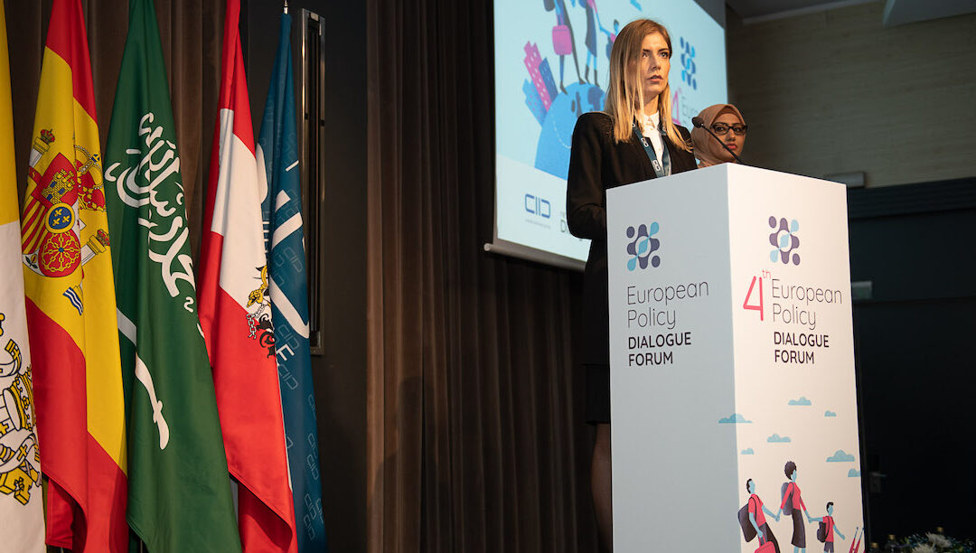 A Santa Sé, Arábia Saudita, Espanha e Áustria juntam-se. E daí podem sair ideias para a inclusão