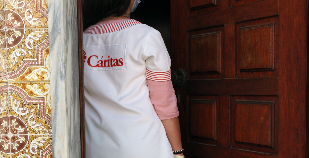 cáritas portuguesa apoia familias carenciadas, foto noelle georg (1200 × 612 px) cáritas portuguesa apoia familias carenciadas, foto noelle georg
