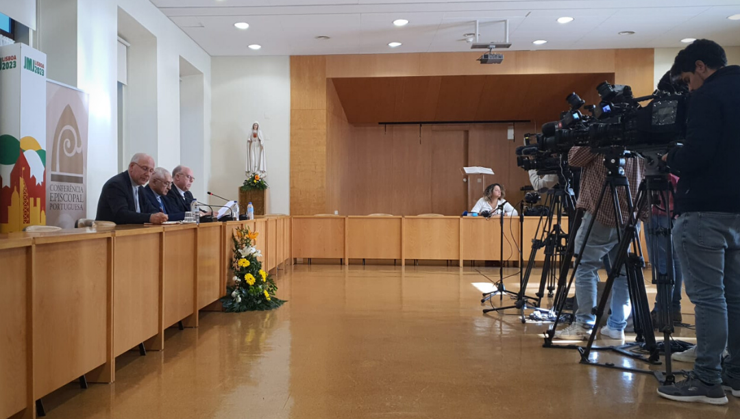 Formação de padres será “muito mais aberta” e com maior presença de mulheres e leigos