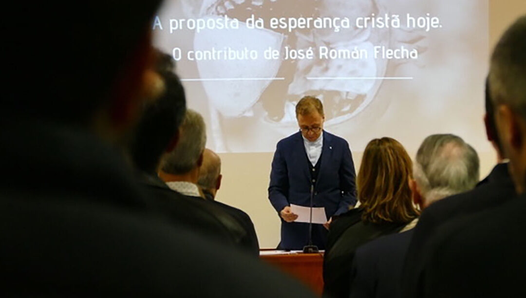 A esperança “transfigura o presente”