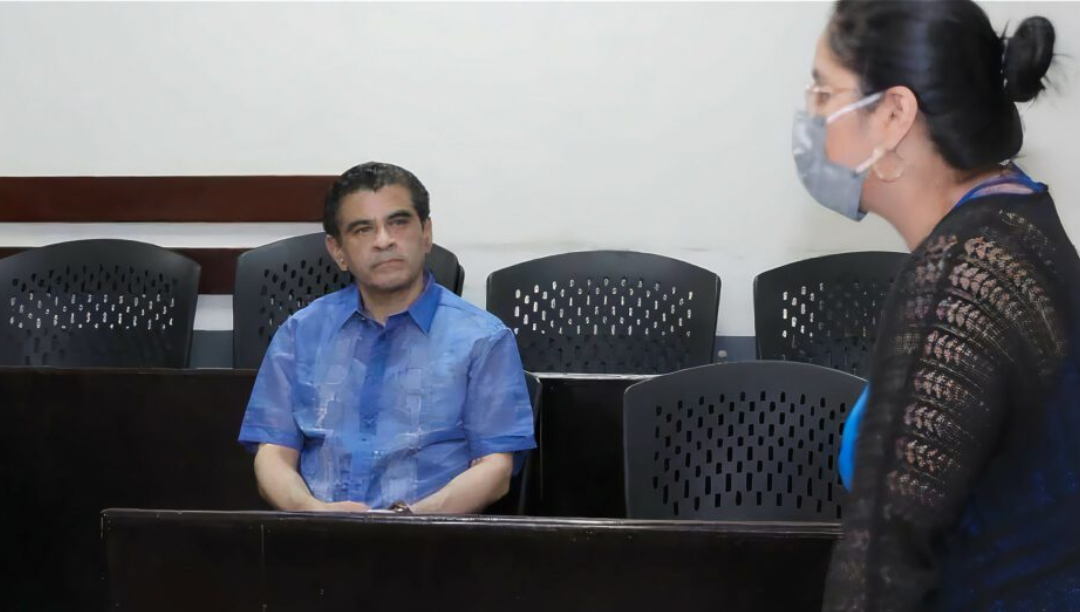 Ortega expulsa 220 presos políticos para os EUA. Bispo Alvarez recusou abandonar o país e foi para a prisão